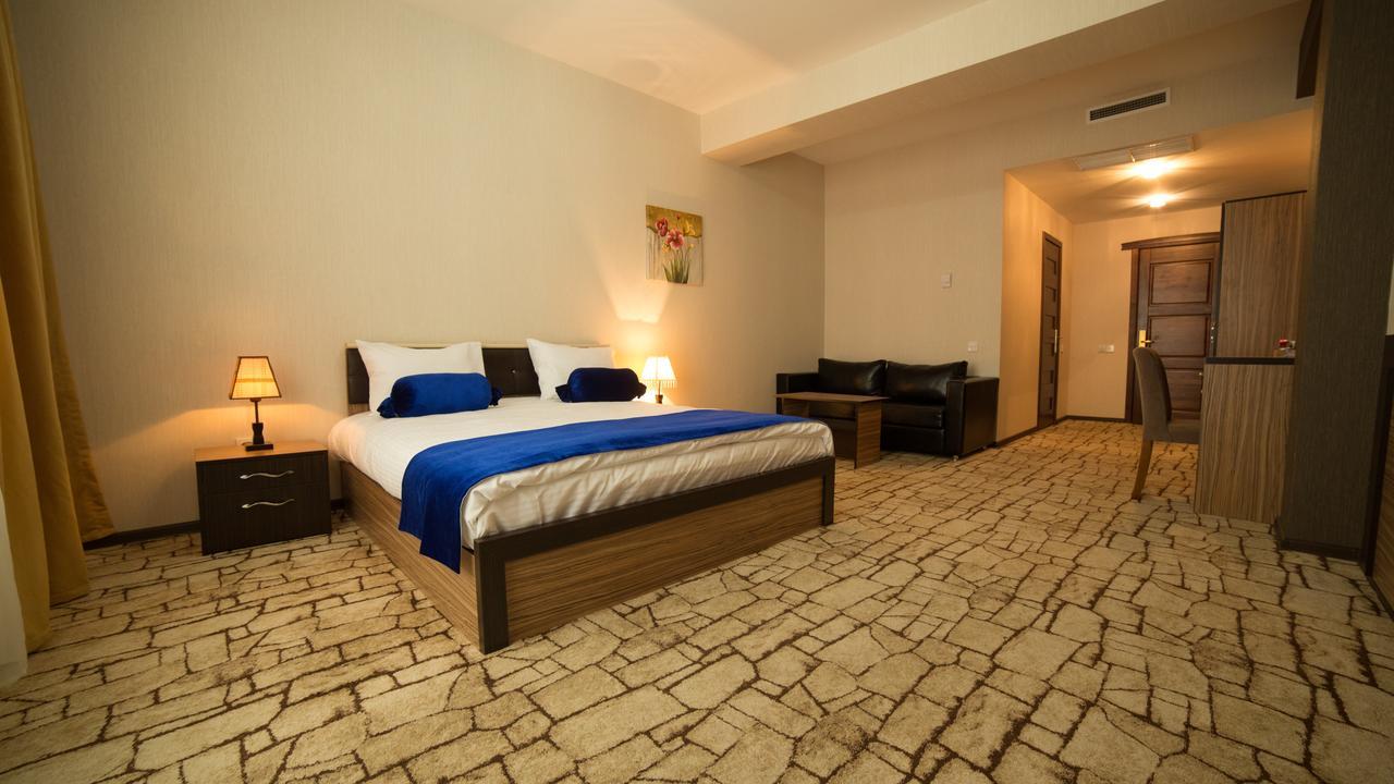 New City Hotel Masazir Exterior foto